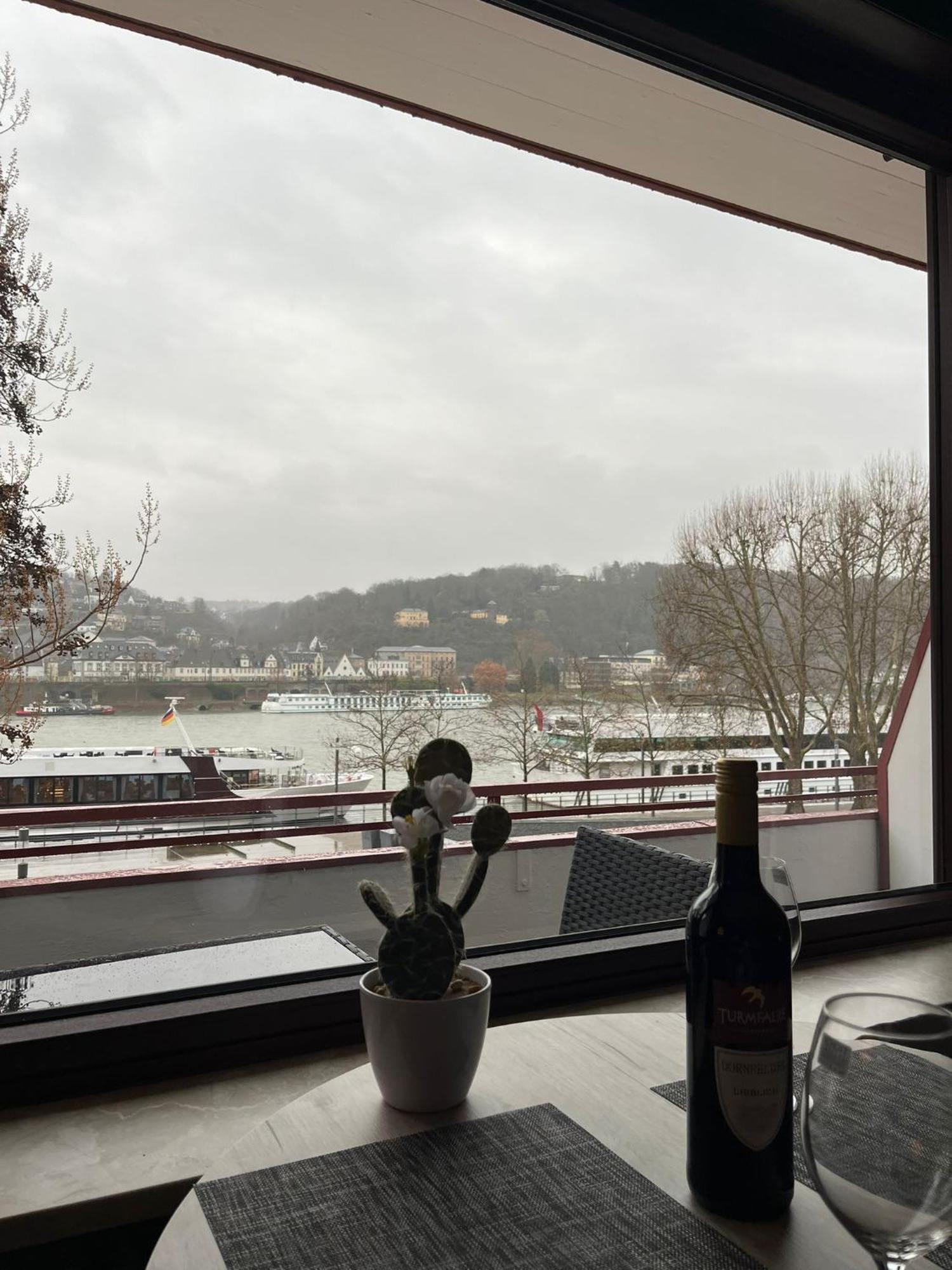 Rheinpanorama Suite Mit Balkon Koblenz  Exterior photo