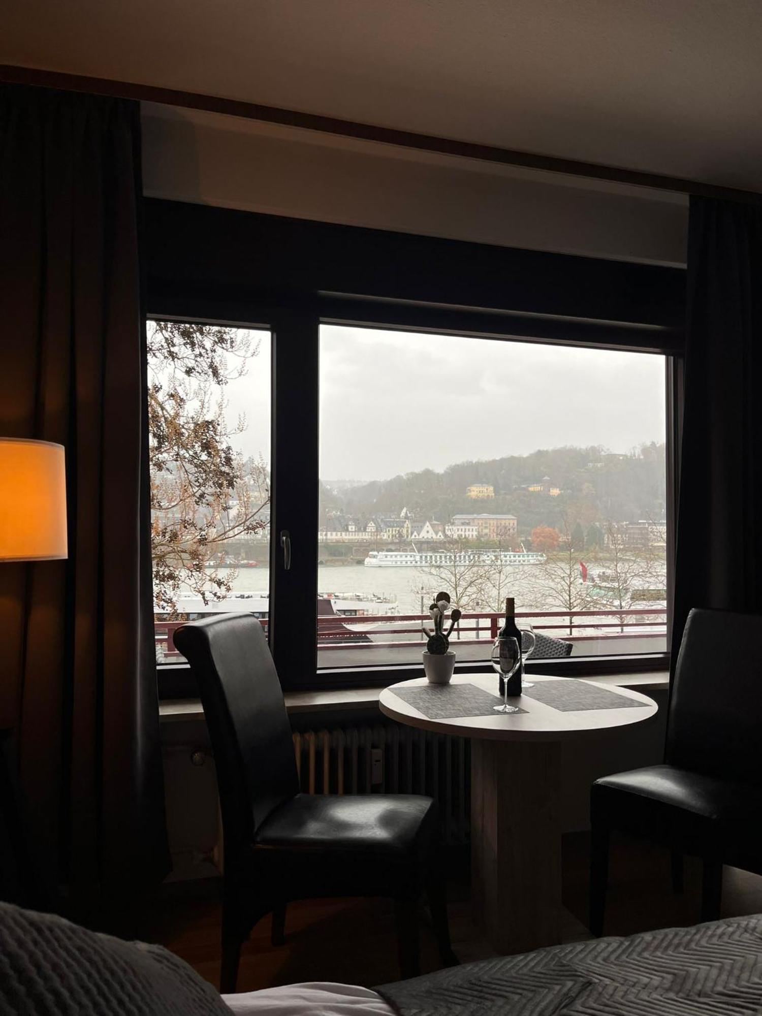 Rheinpanorama Suite Mit Balkon Koblenz  Exterior photo